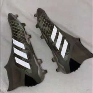 Size 10.5 Adidas predator 19.1 FG soccer cleates